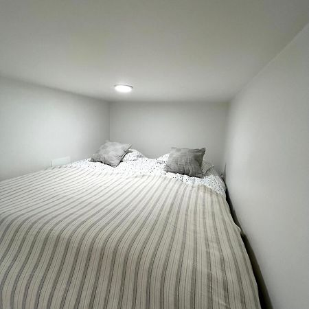 Scandinavian Loft 1Br Apartment Near City Centre Turku Esterno foto